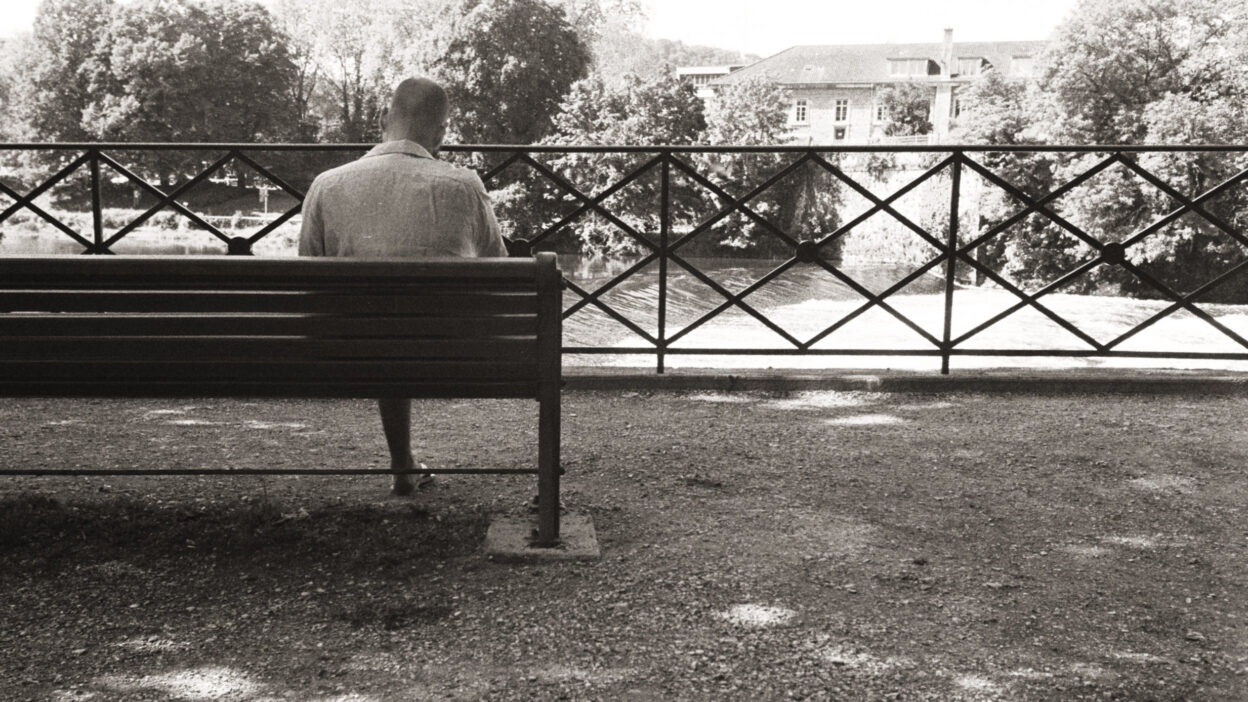 Besançon, 2024. Ilford HP5. Olympus mju2. © IF